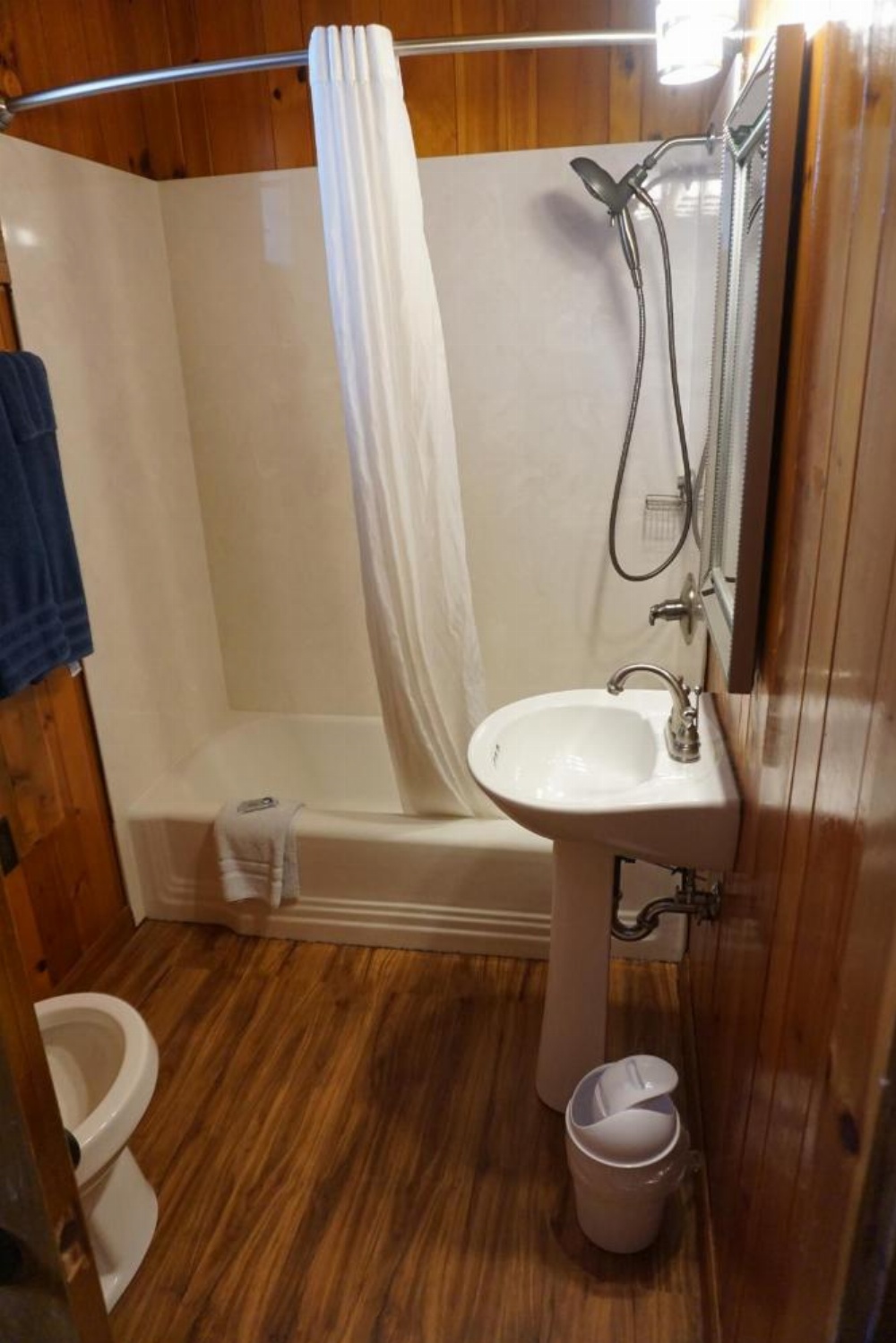 Marshall's Creek Rest Motel