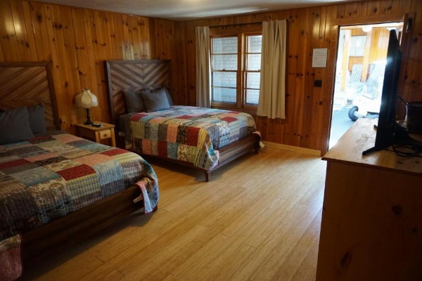 Marshall's Creek Rest Motel image 48